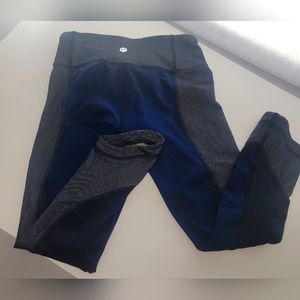 LULULEMON Athletic Leggings With Diagonal Calf Detail Size 2